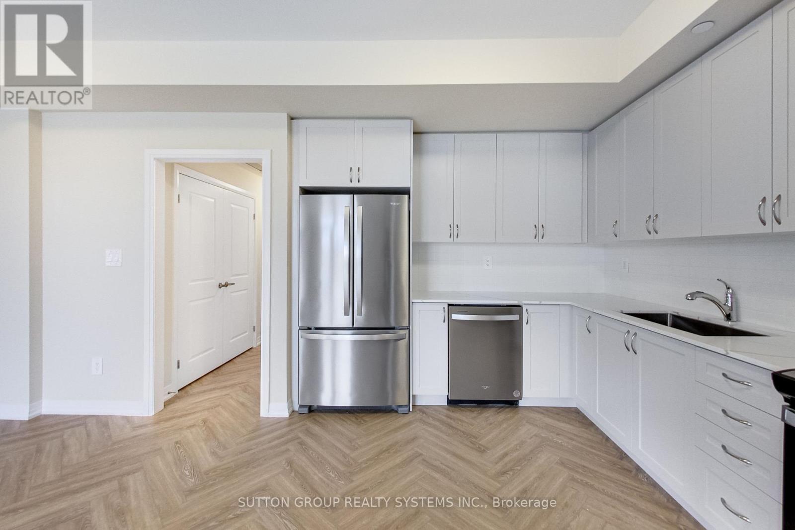 1577 Rose Way, Milton, ON - Indoor Photo Showing Kitchen With Stainless Steel Kitchen