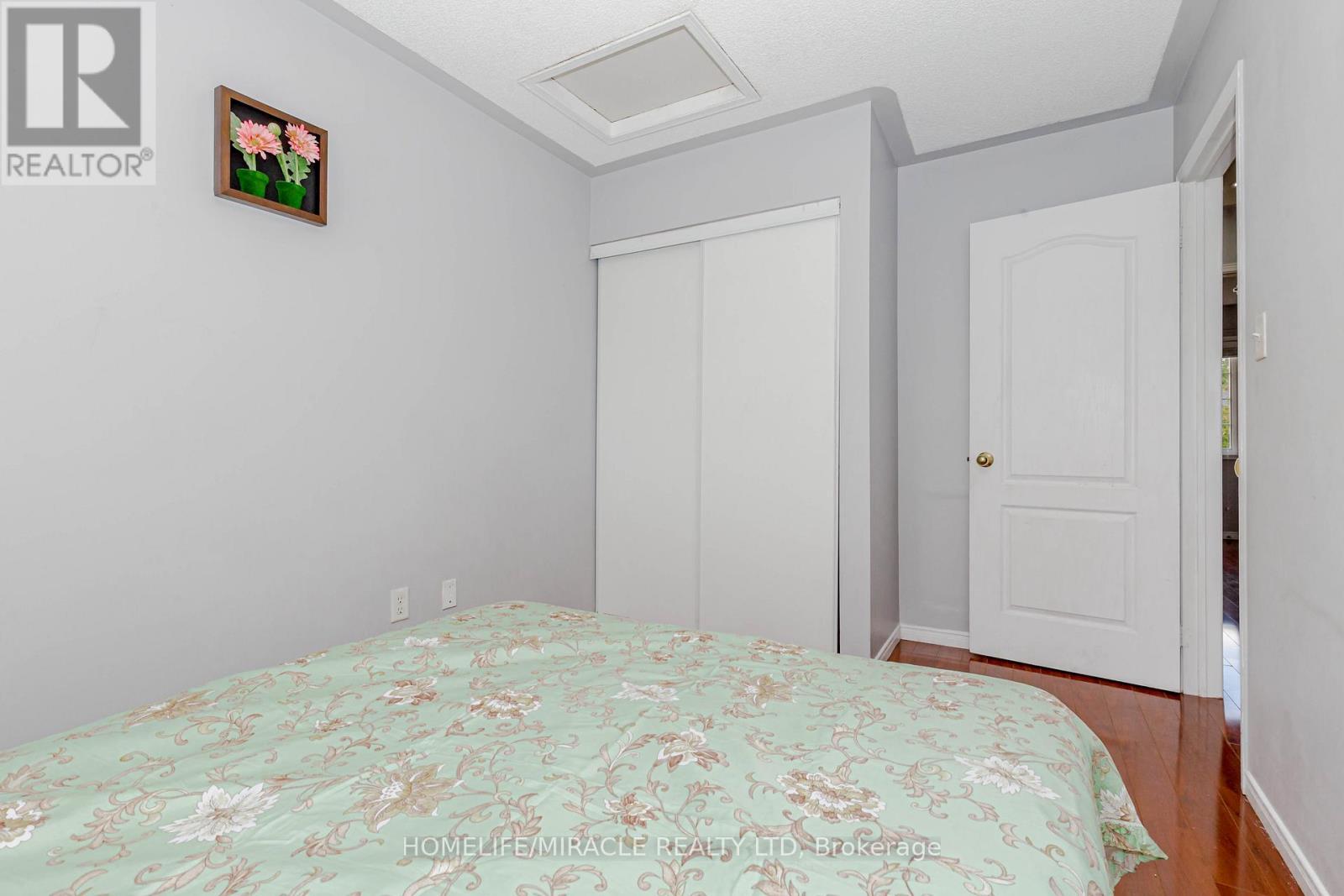 4 Vauxhall Crescent, Brampton, ON - Indoor Photo Showing Bedroom