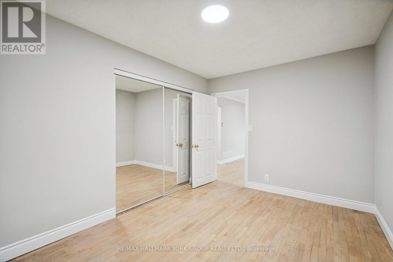 211 Maplehurst Avenue, Toronto, ON - Indoor Photo Showing Other Room