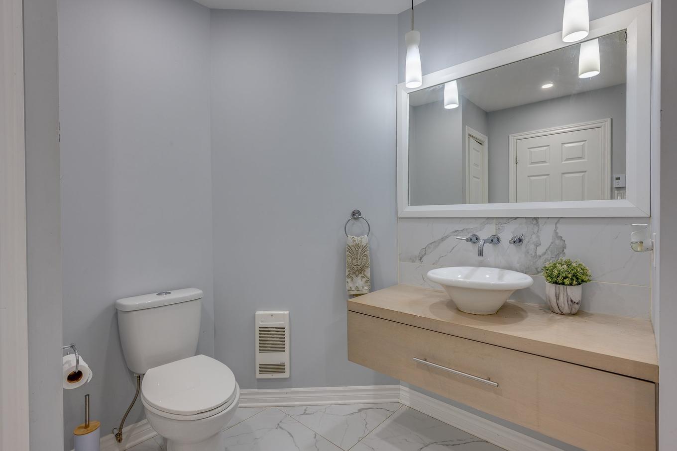 Salle de bains - 40 Rue De La Flandre, Blainville, QC - Indoor Photo Showing Bathroom