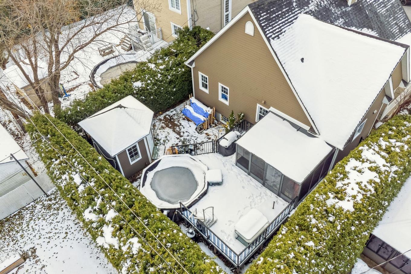 Face arrière - 1637 Rue Étienne-Bisaillon, Chambly, QC