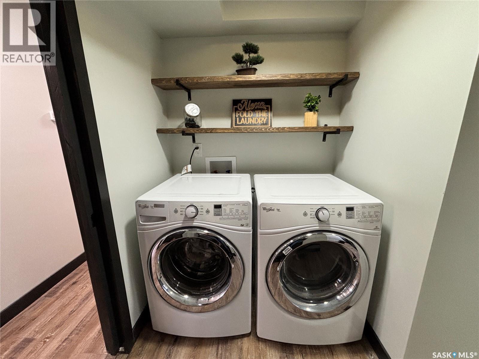 724 St Annes Avenue, Bruno, SK - Indoor Photo Showing Laundry Room