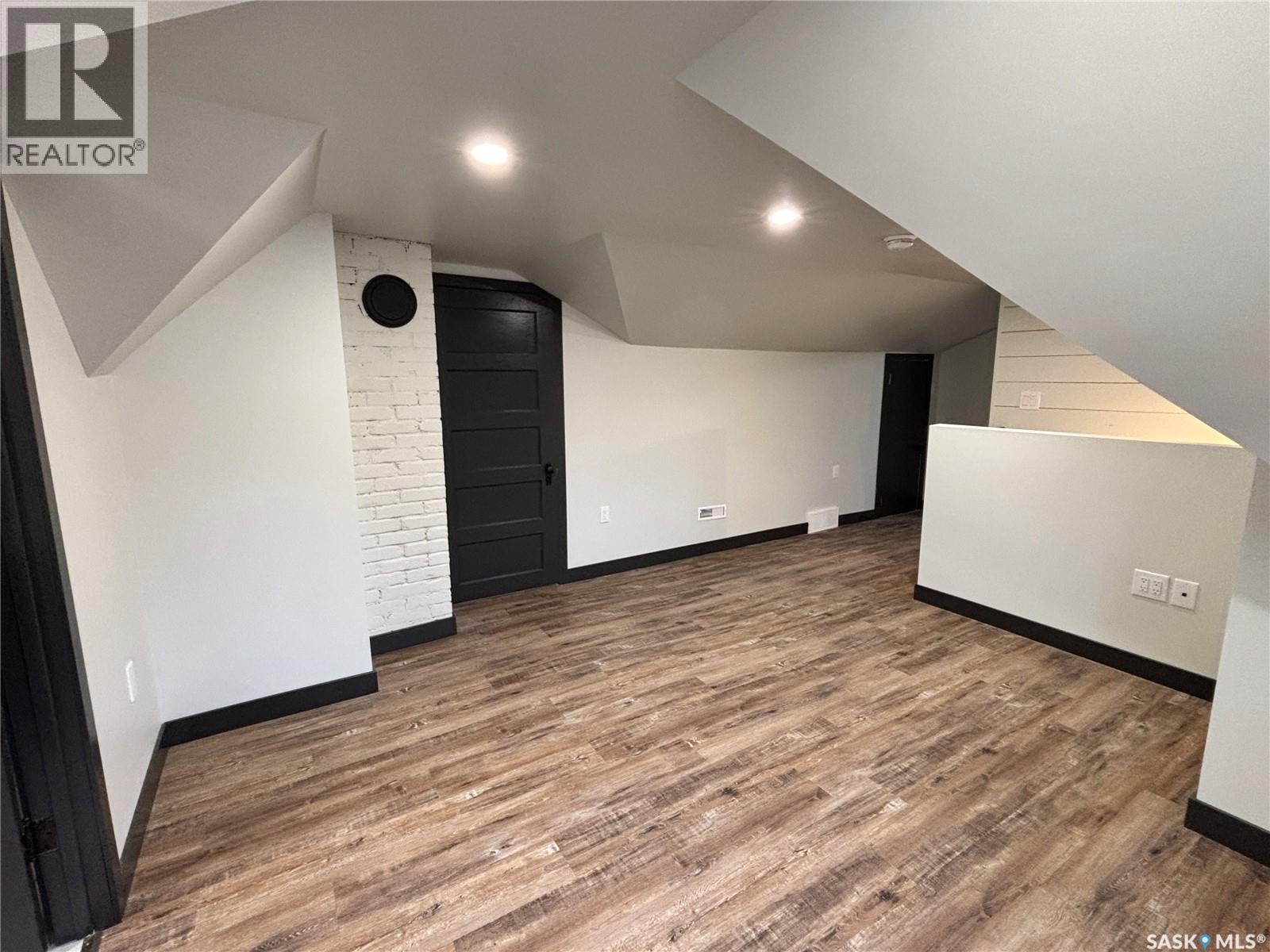 724 St Annes Avenue, Bruno, SK - Indoor