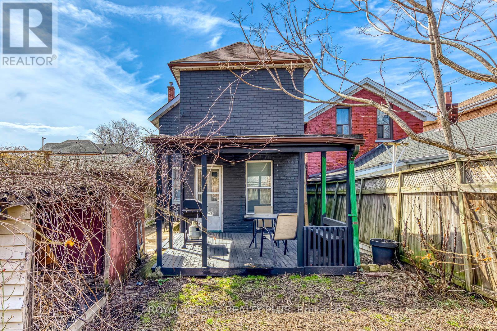 247 Robert Street, Hamilton, ON - Outdoor