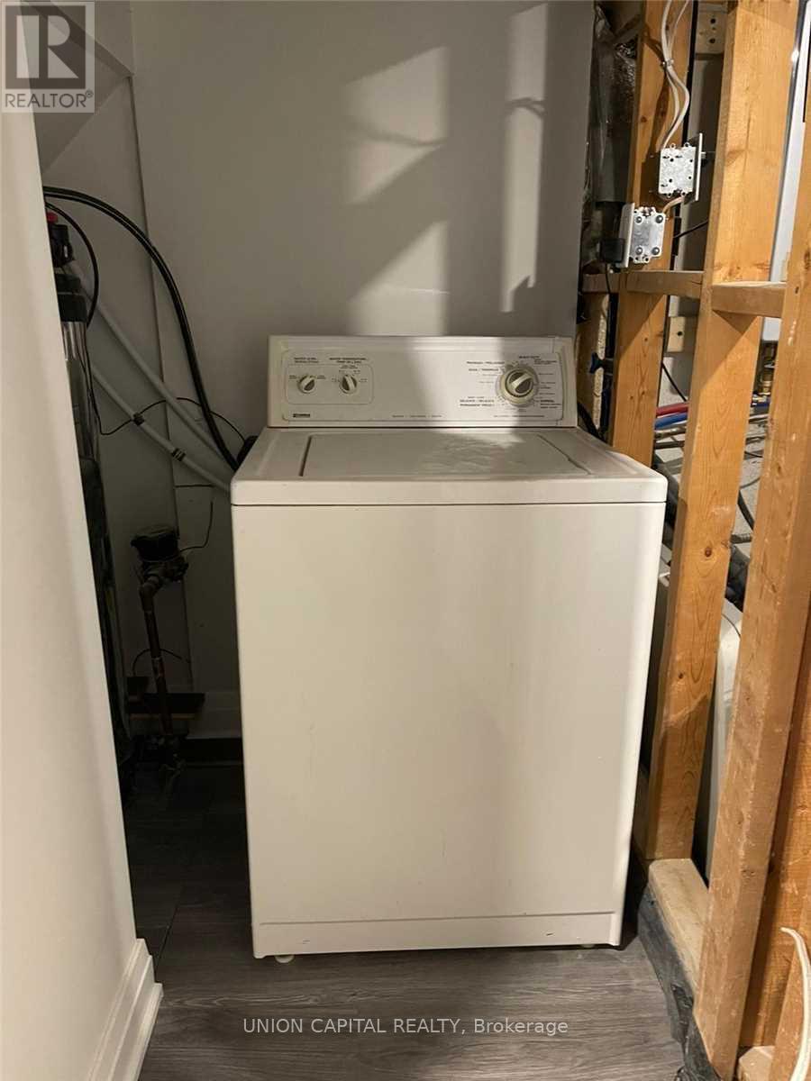 Lower - 121 Stargell Crescent, Markham, ON