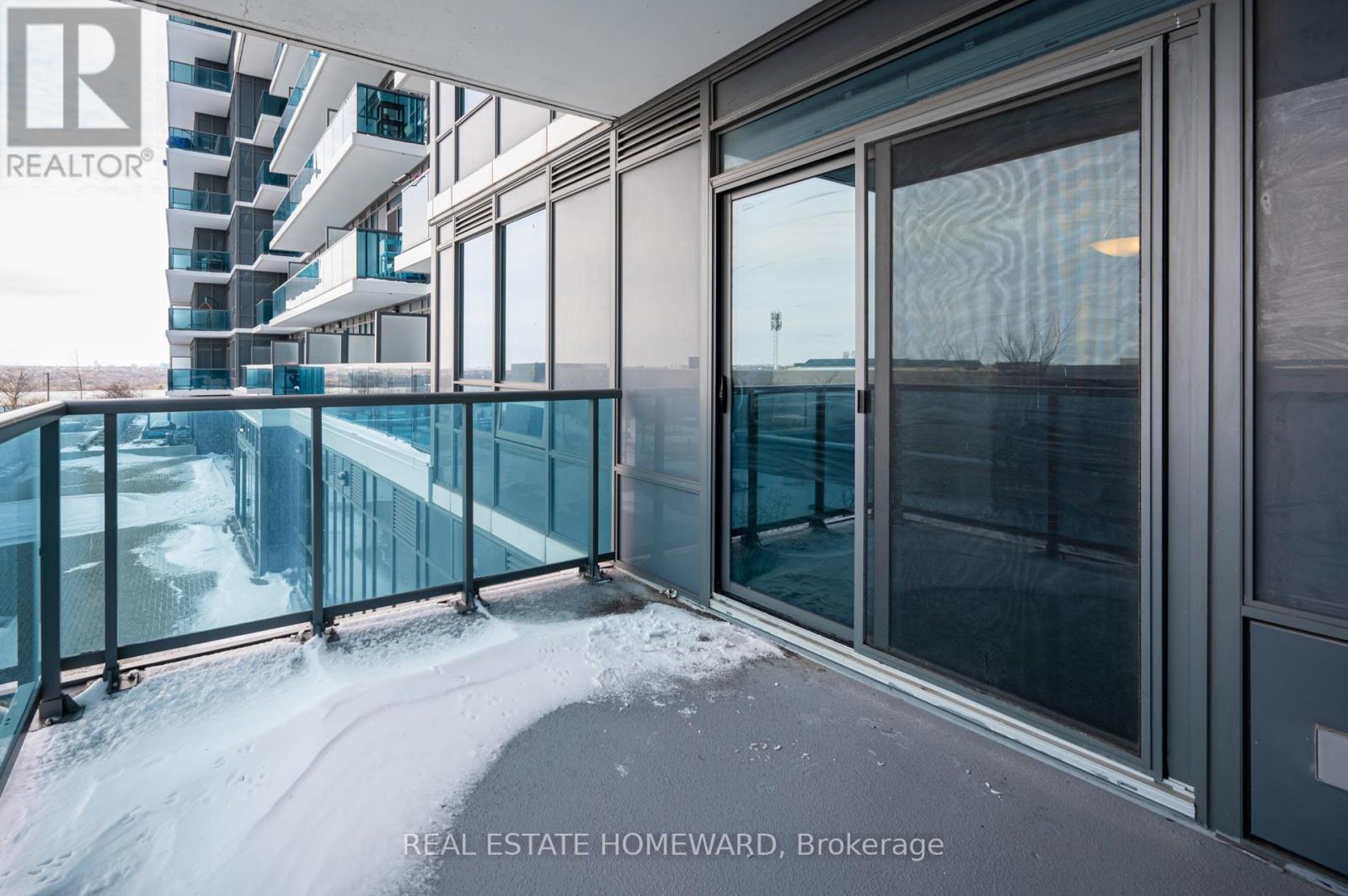 402 - 7165 Yonge Street, Markham, ON - Outdoor With Balcony With Exterior