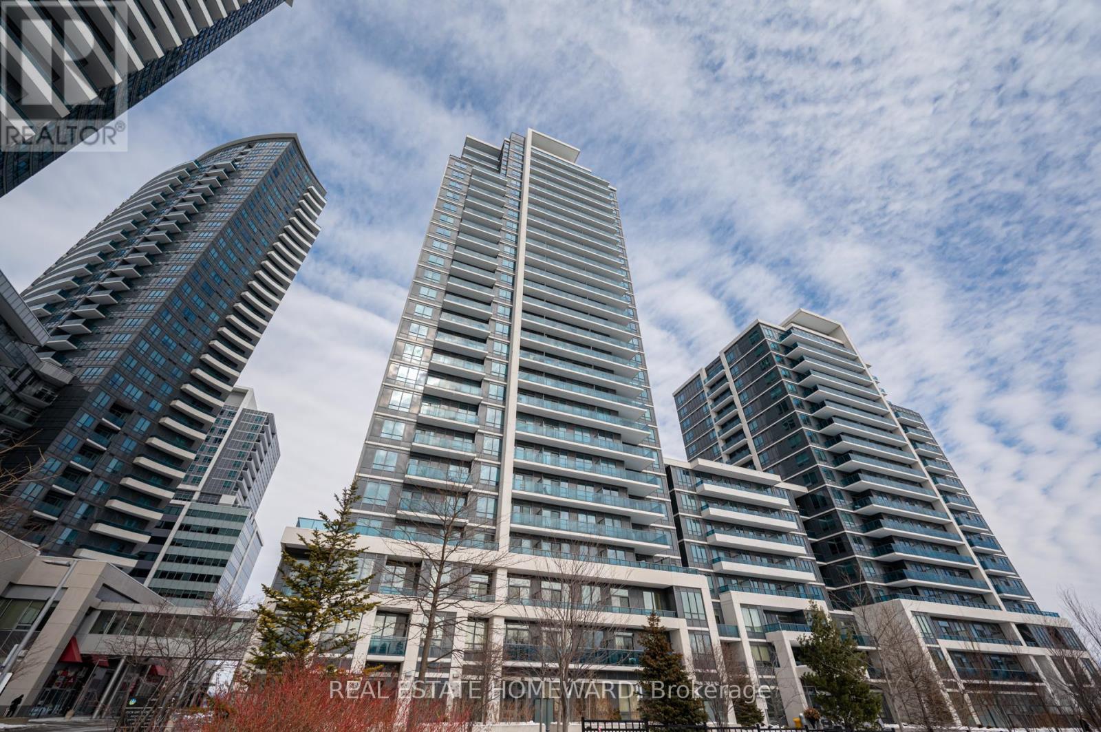 402 - 7165 Yonge Street, Markham, ON - Outdoor With Balcony With Facade