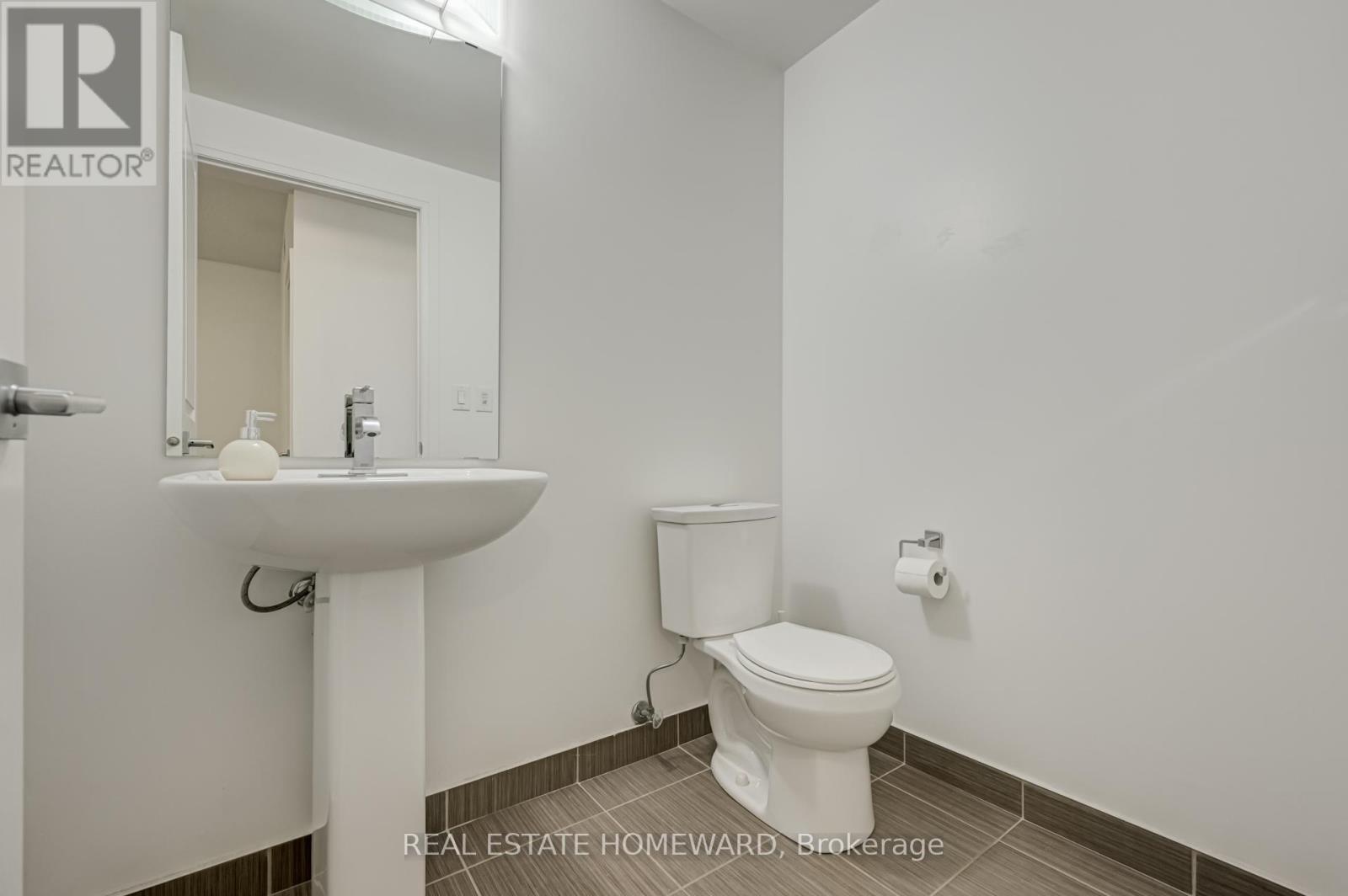 402 - 7165 Yonge Street, Markham, ON - Indoor Photo Showing Bathroom