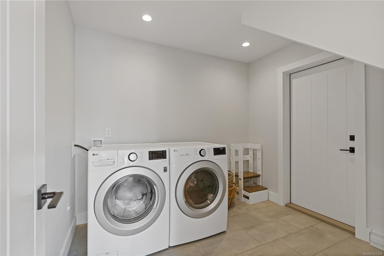 2316 Mountain Heights Dr, Sooke, BC