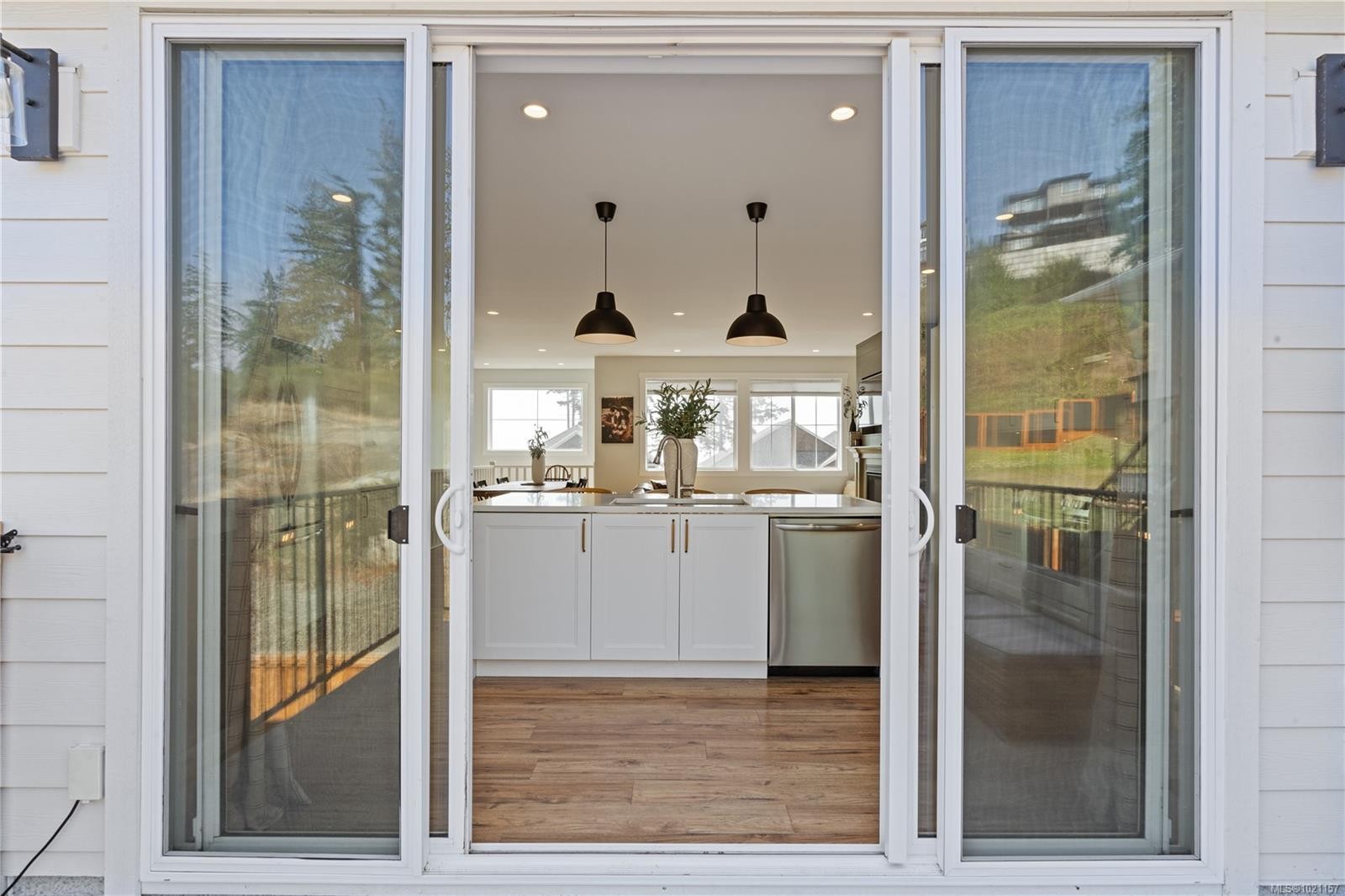 2316 Mountain Heights Dr, Sooke, BC