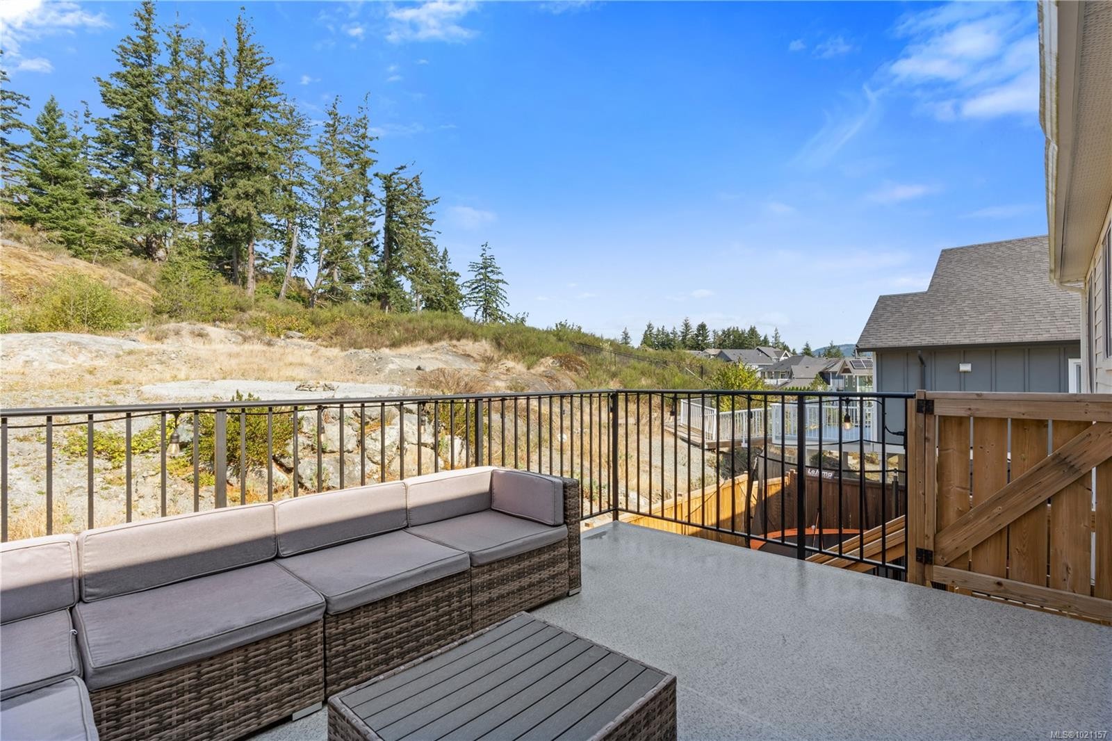 2316 Mountain Heights Dr, Sooke, BC
