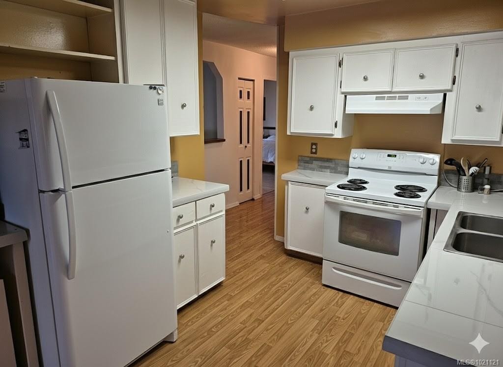 1251 Fraser Rd, Errington, BC