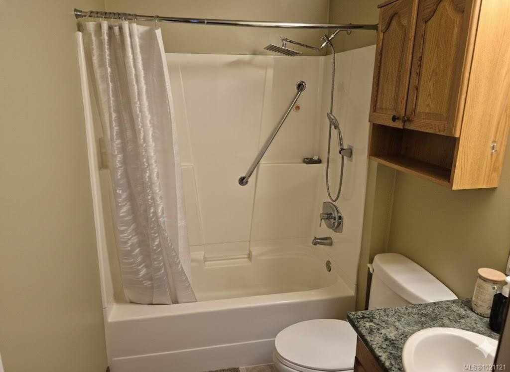 1251 Fraser Rd, Errington, BC