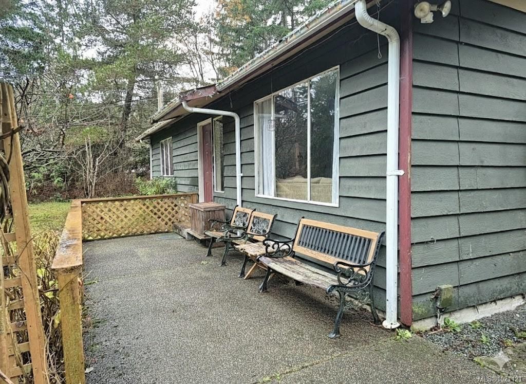 1251 Fraser Rd, Errington, BC