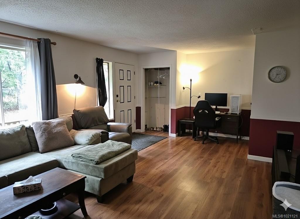 1251 Fraser Rd, Errington, BC