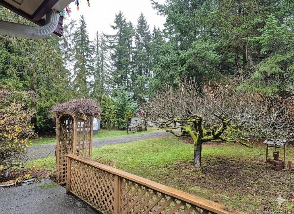 1251 Fraser Rd, Errington, BC