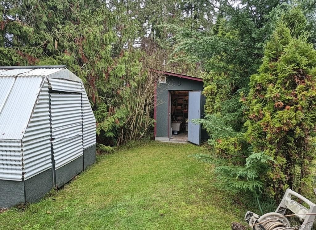 1251 Fraser Rd, Errington, BC