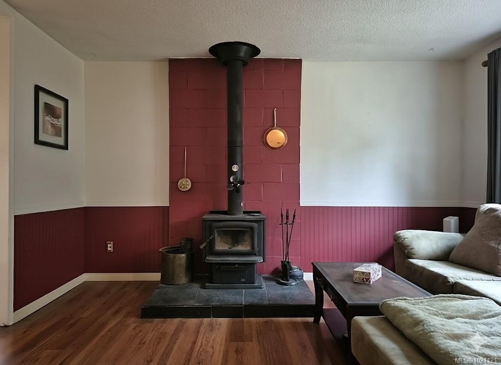 1251 Fraser Rd, Errington, BC