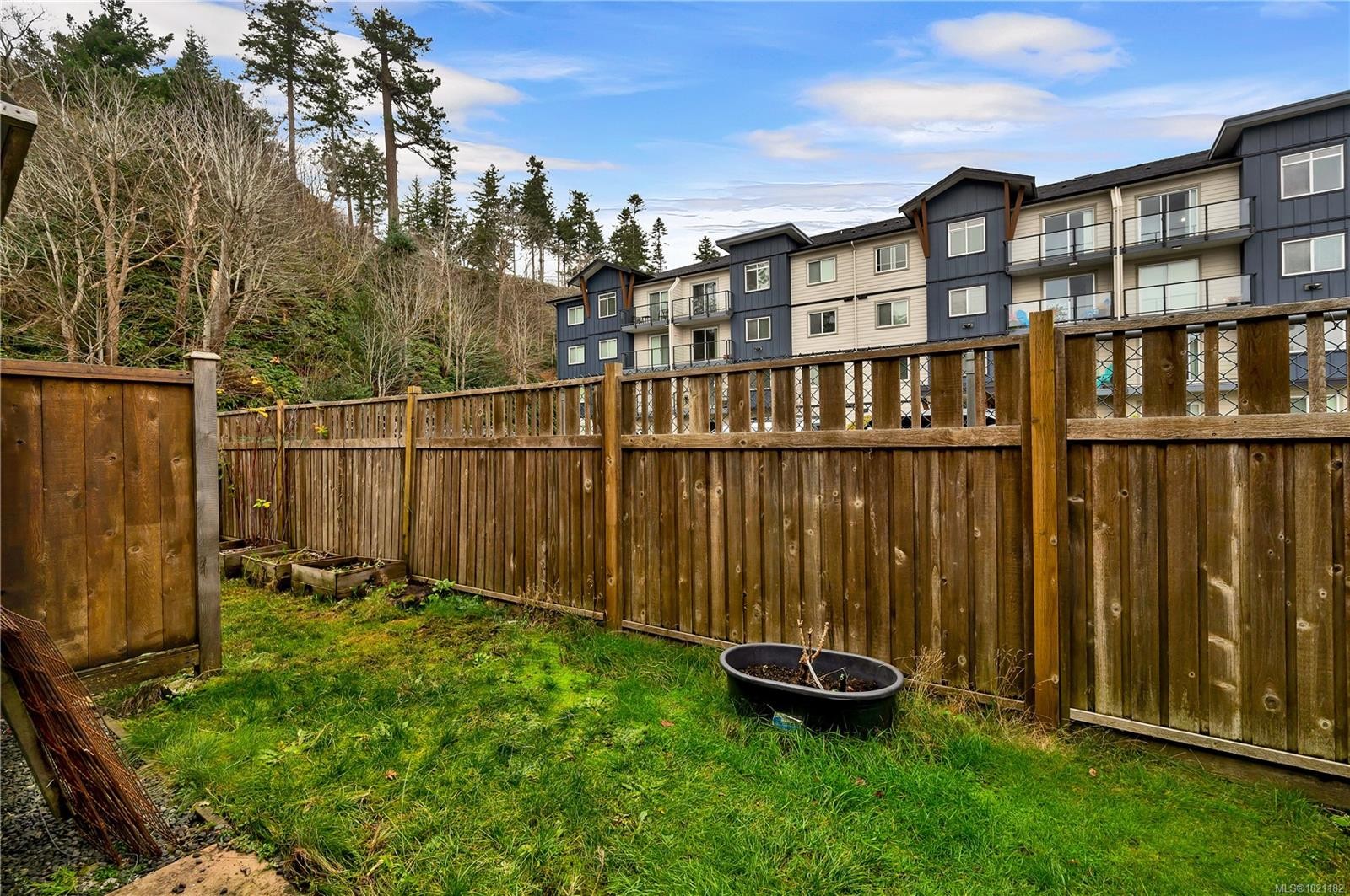 105-824 Island Hwy South, Campbell River, BC