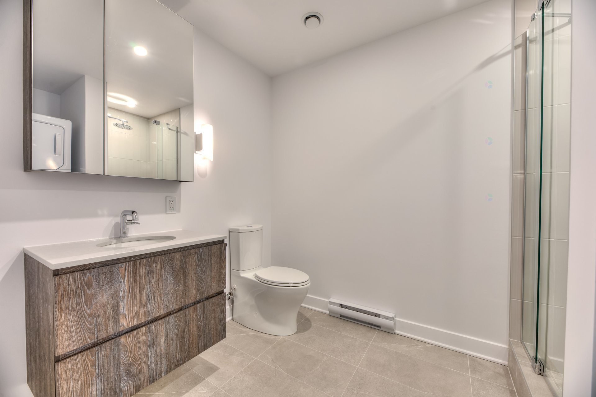 Bathroom - 104-100 Rue Murray, Montréal (Le Sud-Ouest), QC - Indoor Photo Showing Bathroom