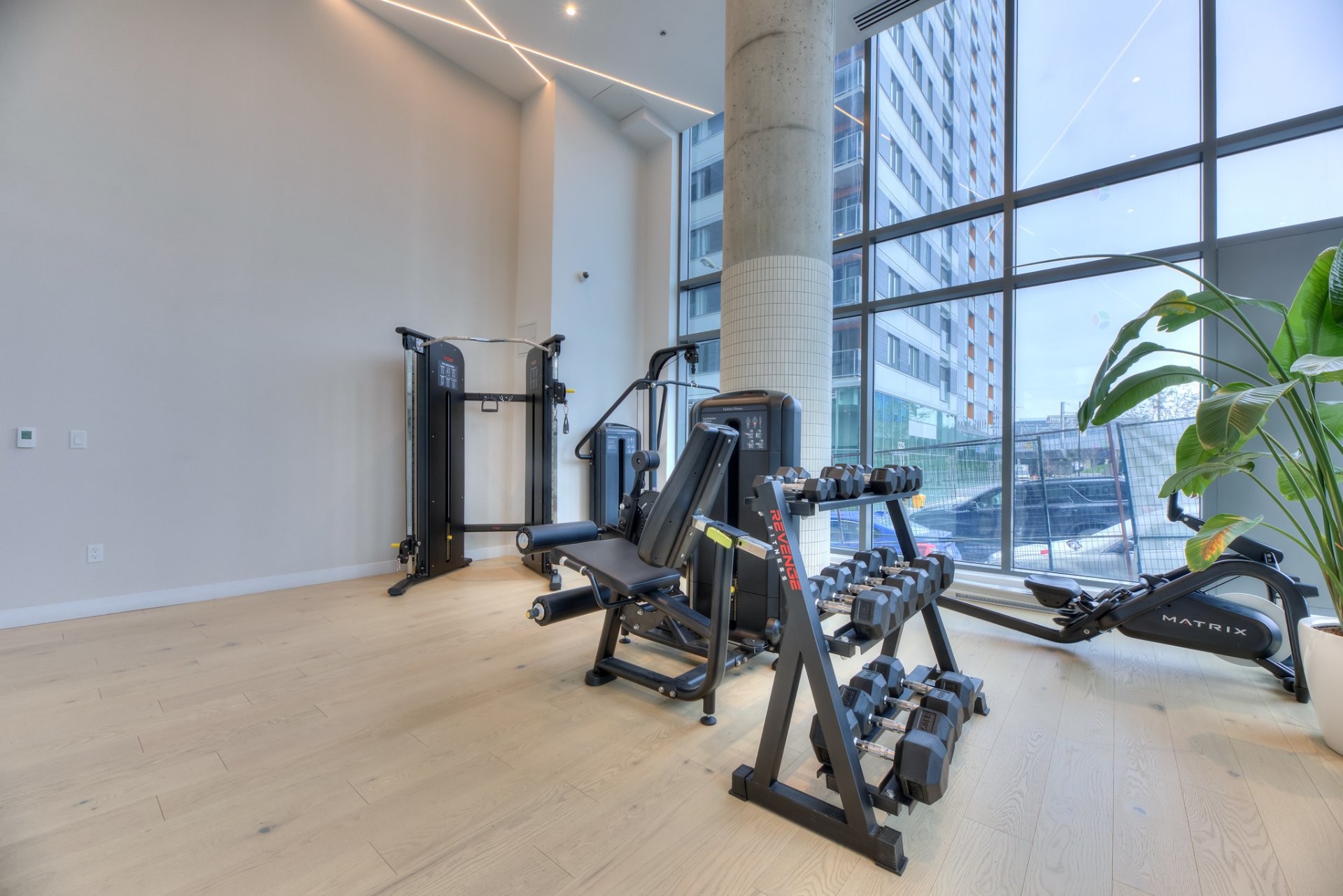 Exercise Room - 104-100 Rue Murray, Montréal (Le Sud-Ouest), QC - Indoor Photo Showing Gym Room