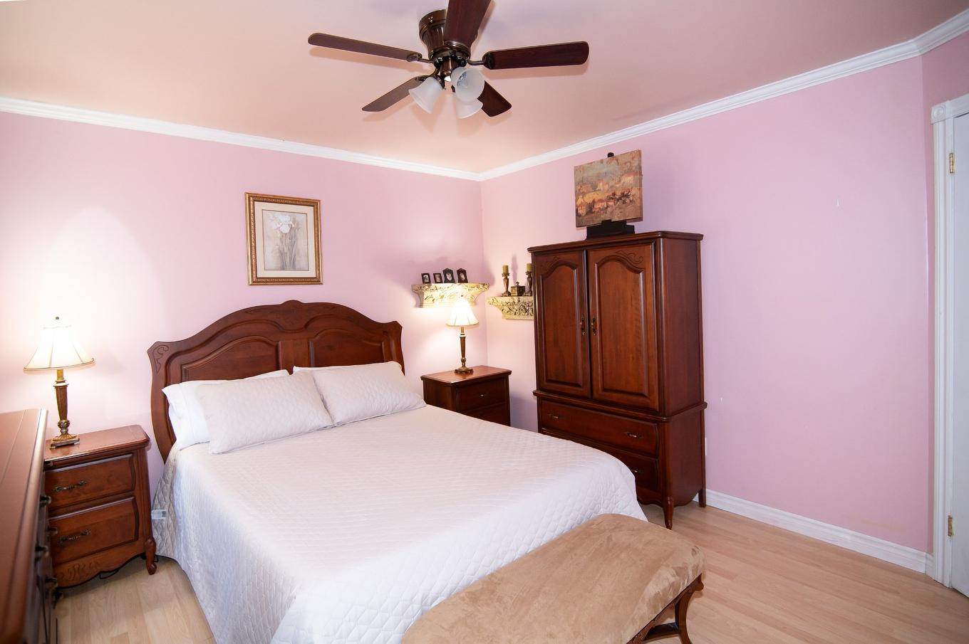 Bedroom - 1000 Rue Des Champs, Sainte-Hélène-De-Kamouraska, QC - Indoor Photo Showing Bedroom