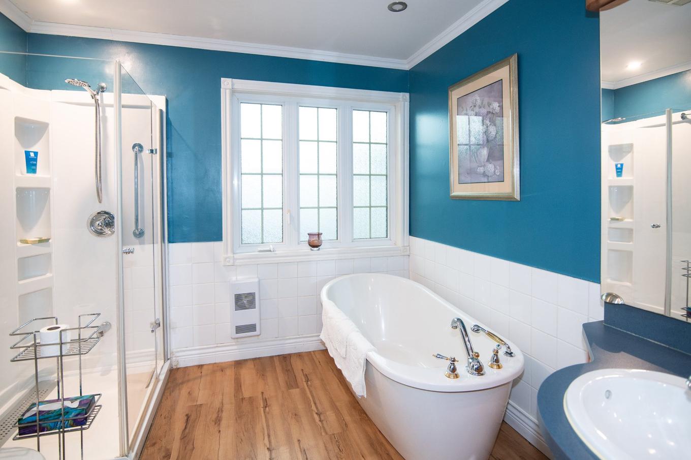 Bathroom - 1000 Rue Des Champs, Sainte-Hélène-De-Kamouraska, QC - Indoor Photo Showing Bathroom