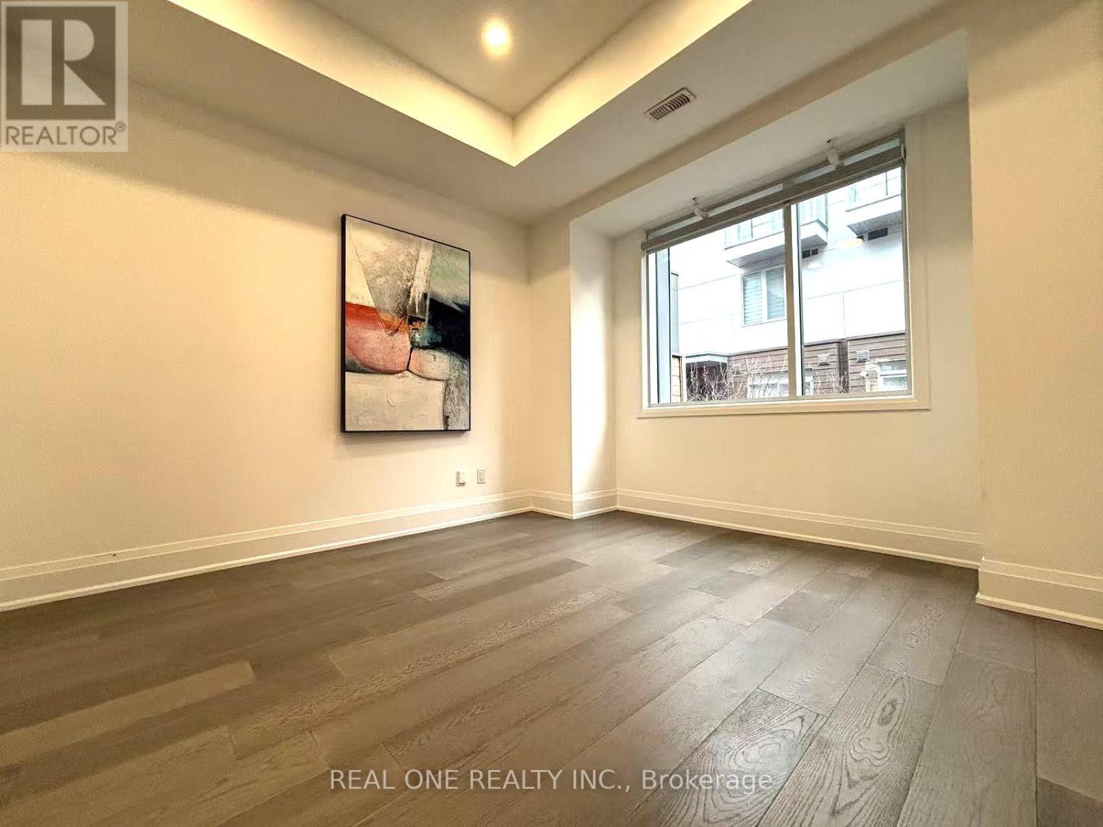 3 - 35 Dervock Crescent, Toronto, ON - Indoor Photo Showing Other Room