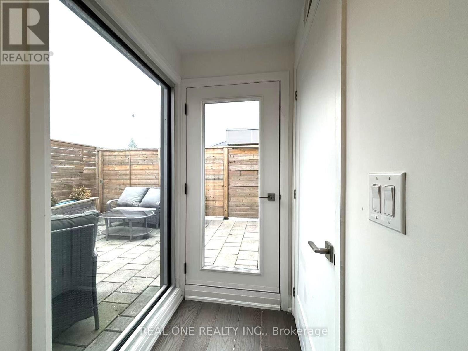 3 - 35 Dervock Crescent, Toronto, ON - Indoor Photo Showing Other Room