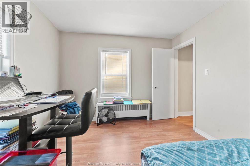 127 Talbot Street North Unit# 3, Essex, ON - Indoor Photo Showing Bedroom