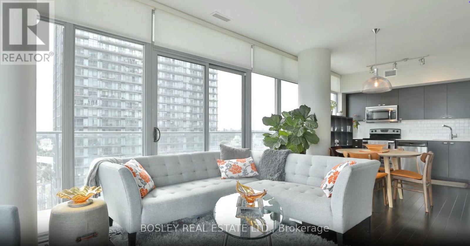 1405 - 103 The Queensway, Toronto, ON - Indoor Photo Showing Living Room