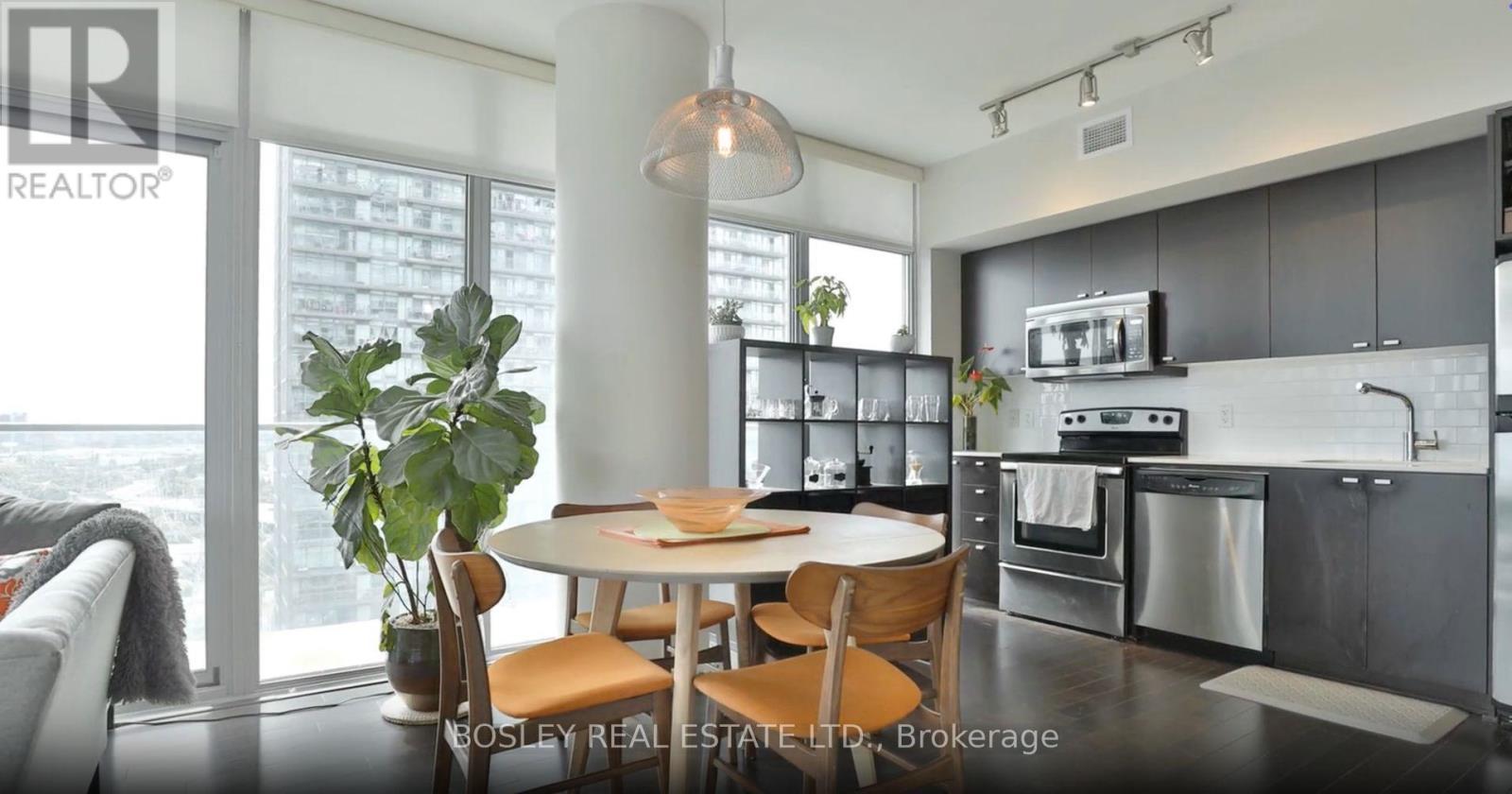 1405 - 103 The Queensway, Toronto, ON - Indoor Photo Showing Dining Room