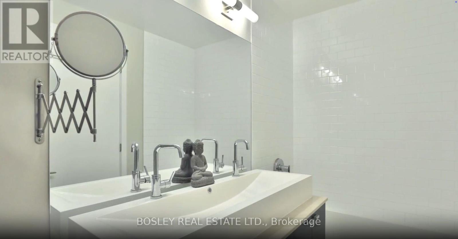 1405 - 103 The Queensway, Toronto, ON - Indoor Photo Showing Bathroom