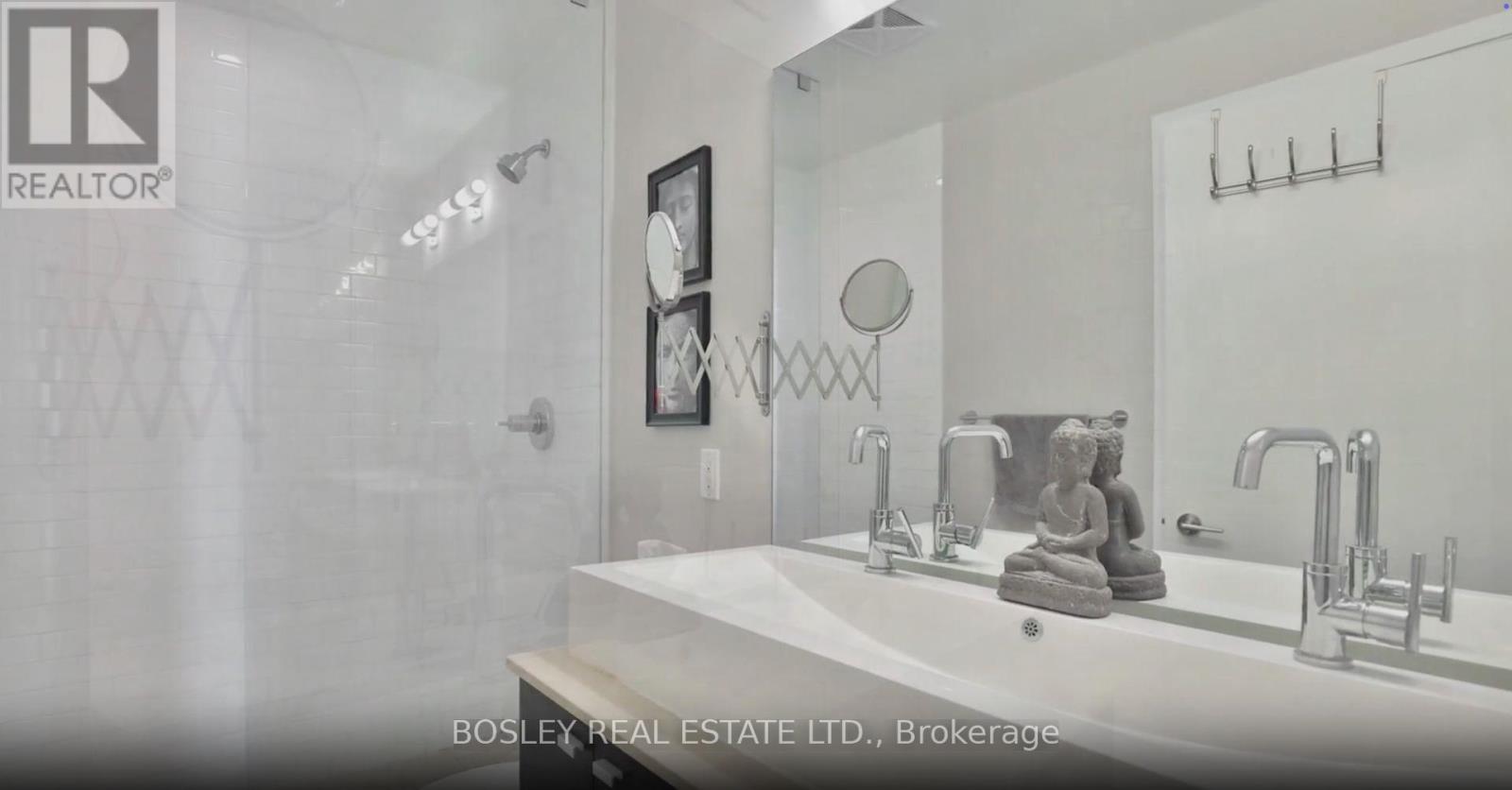 1405 - 103 The Queensway, Toronto, ON - Indoor Photo Showing Bathroom