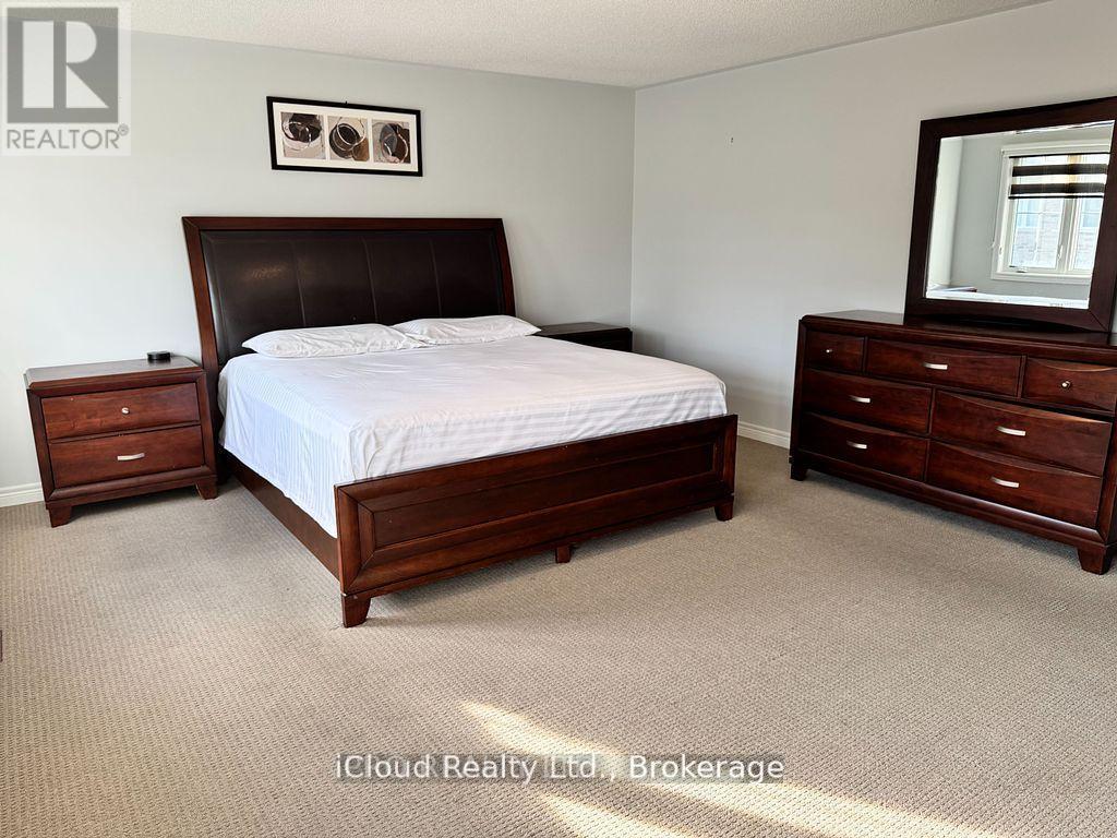 27 Tysonville Circle, Brampton, ON - Indoor Photo Showing Bedroom