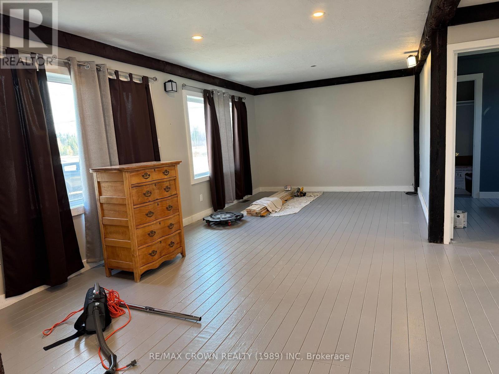 12 Fourth Street N, Smooth Rock Falls (Srf), ON