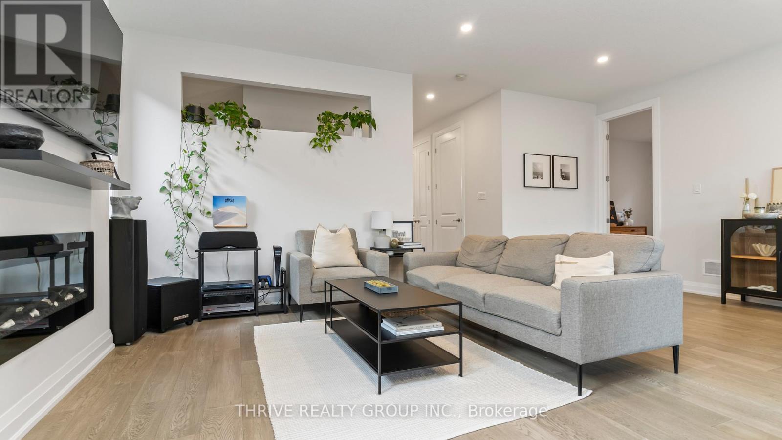 30 - 383 Daventry Way, Middlesex Centre (Kilworth), ON