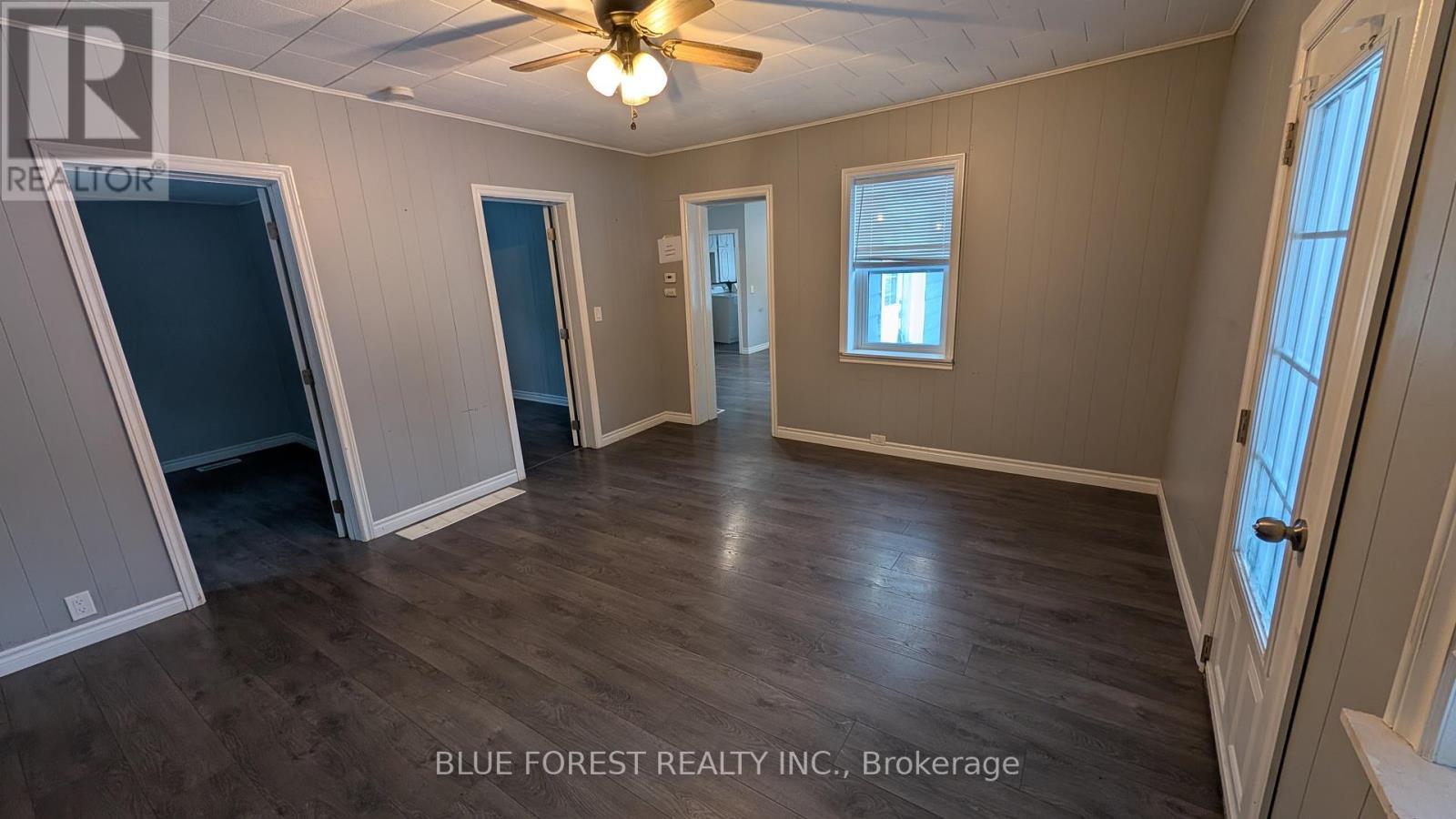 8516 Townsend Line, Lambton Shores (Arkona), ON - Indoor Photo Showing Other Room