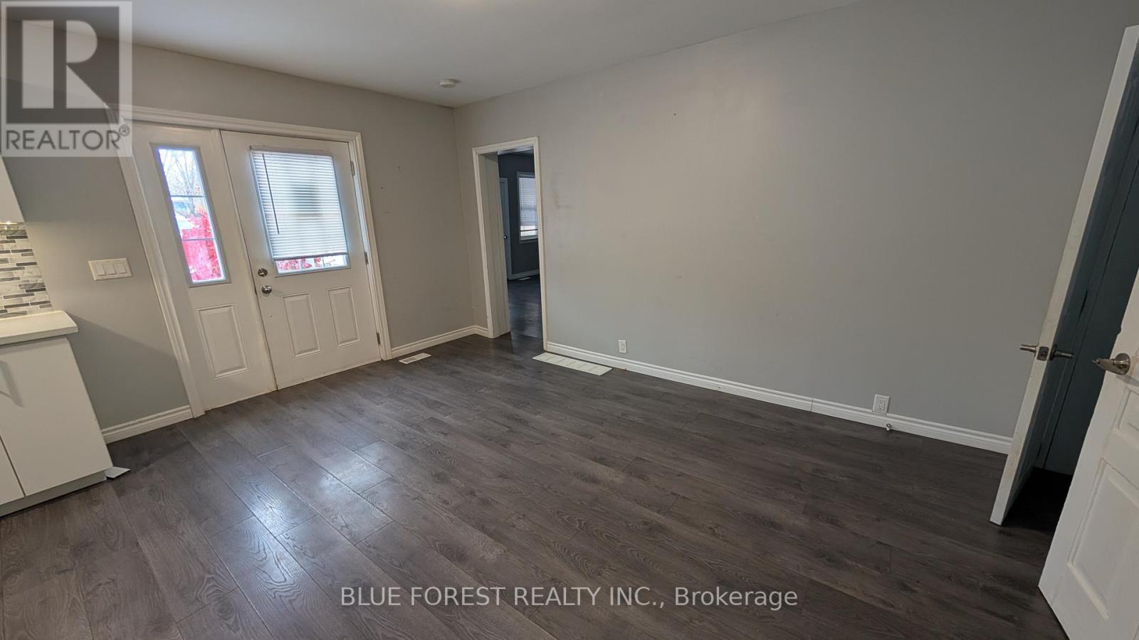 8516 Townsend Line, Lambton Shores (Arkona), ON - Indoor Photo Showing Other Room