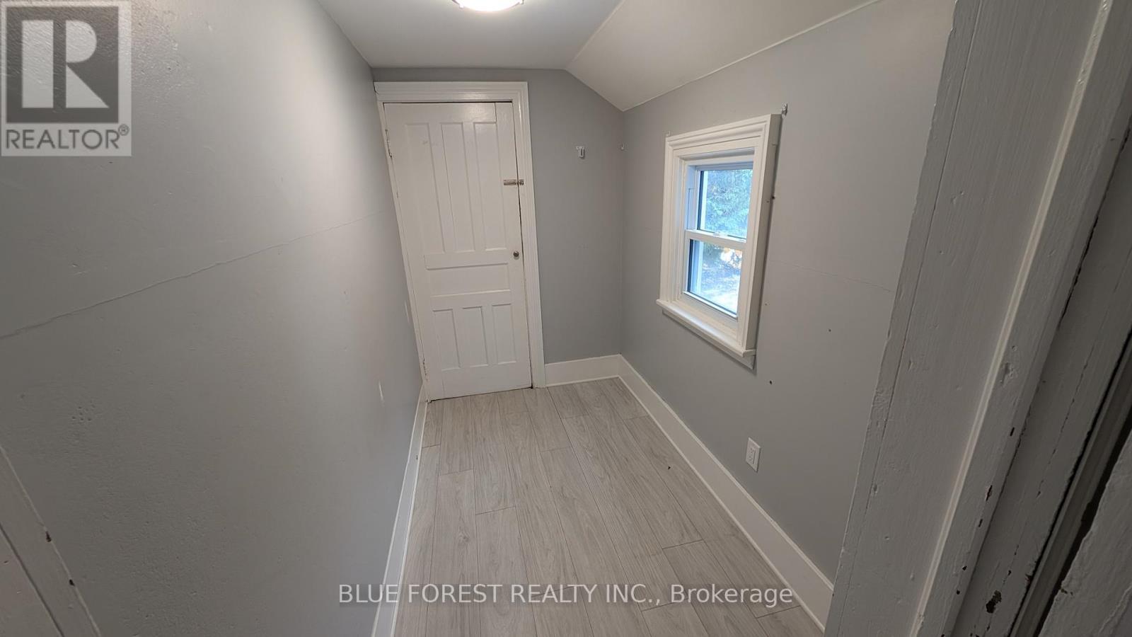8516 Townsend Line, Lambton Shores (Arkona), ON - Indoor Photo Showing Other Room