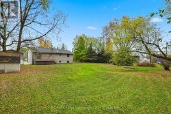 Spacious back yard -