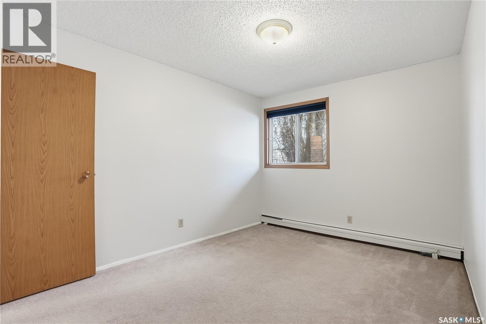 105B 4040 8Th Street E, Saskatoon, SK - Indoor Photo Showing Other Room