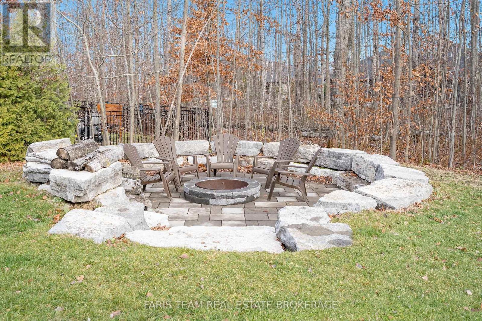 9 Byers Street, Springwater, ON - Outdoor