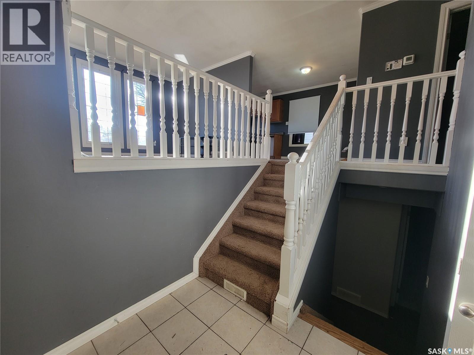 4820 46Th Street, Lloydminster, SK - Indoor Photo Showing Other Room