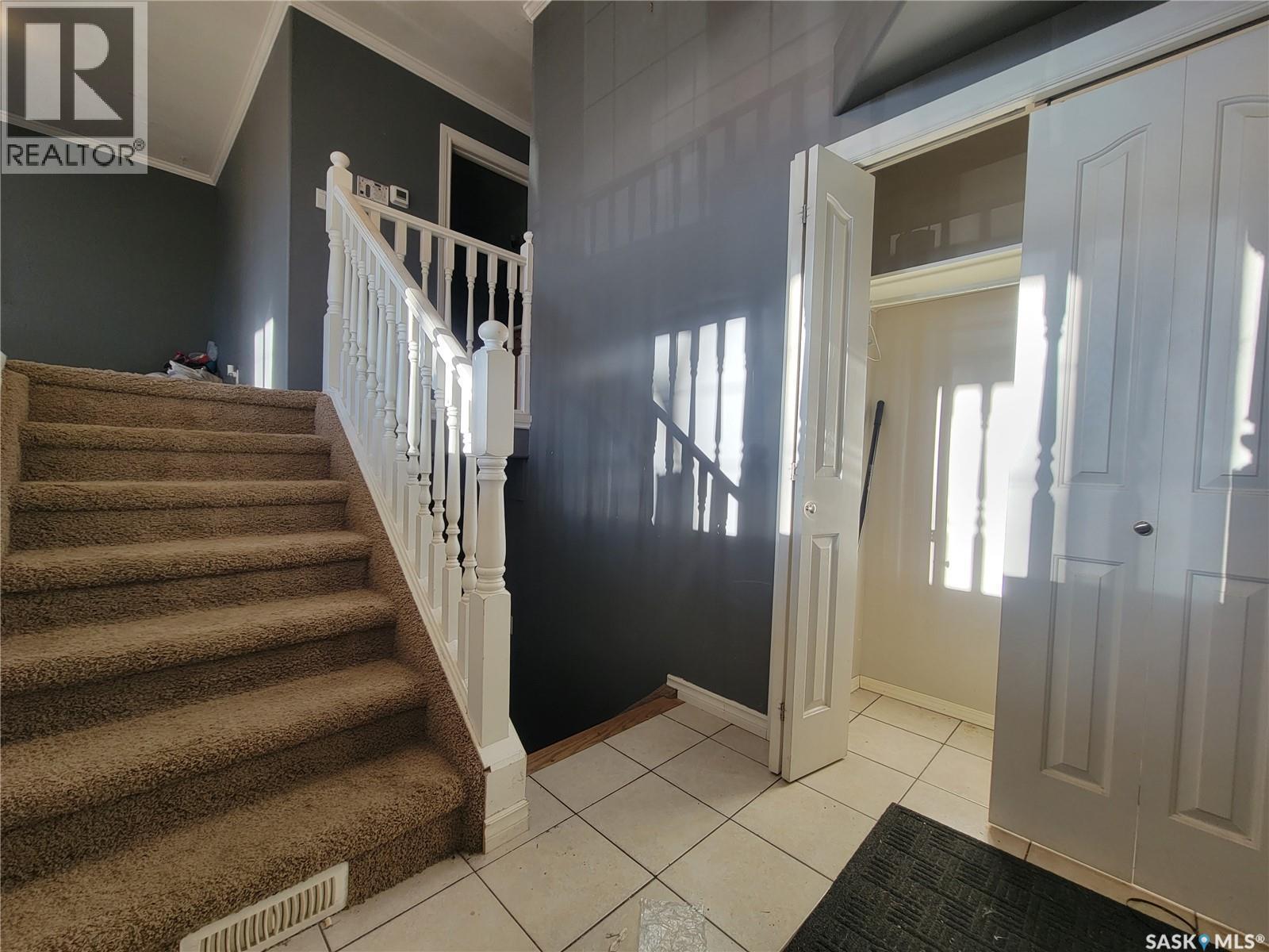 4820 46Th Street, Lloydminster, SK - Indoor Photo Showing Other Room