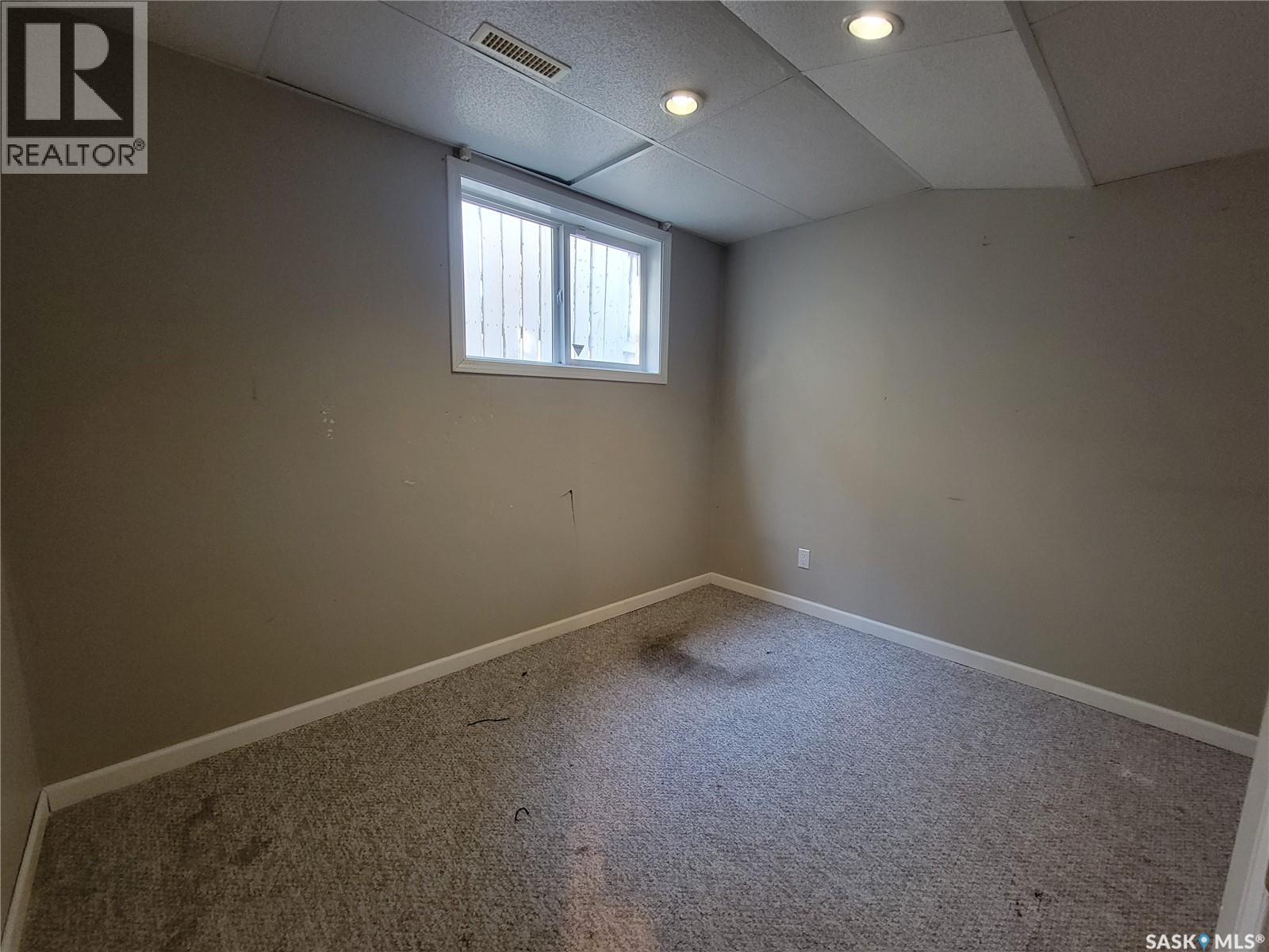 4820 46Th Street, Lloydminster, SK - Indoor Photo Showing Other Room