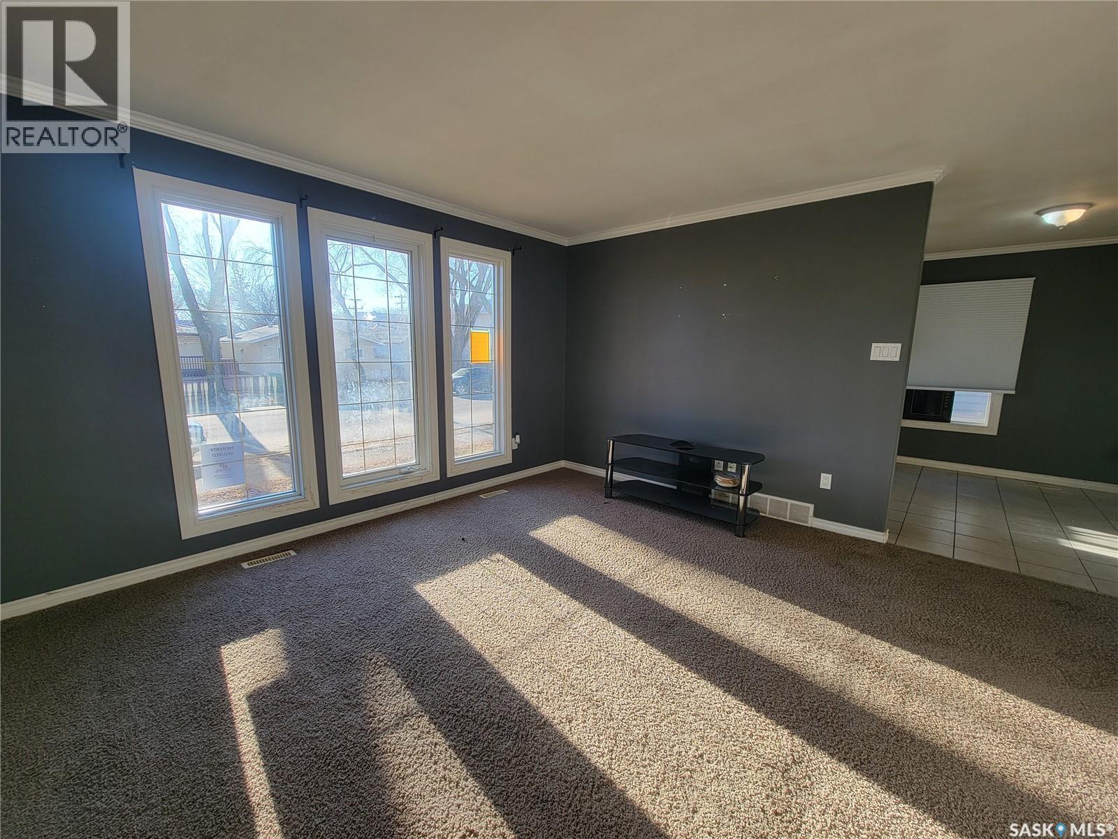 4820 46Th Street, Lloydminster, SK - Indoor Photo Showing Other Room