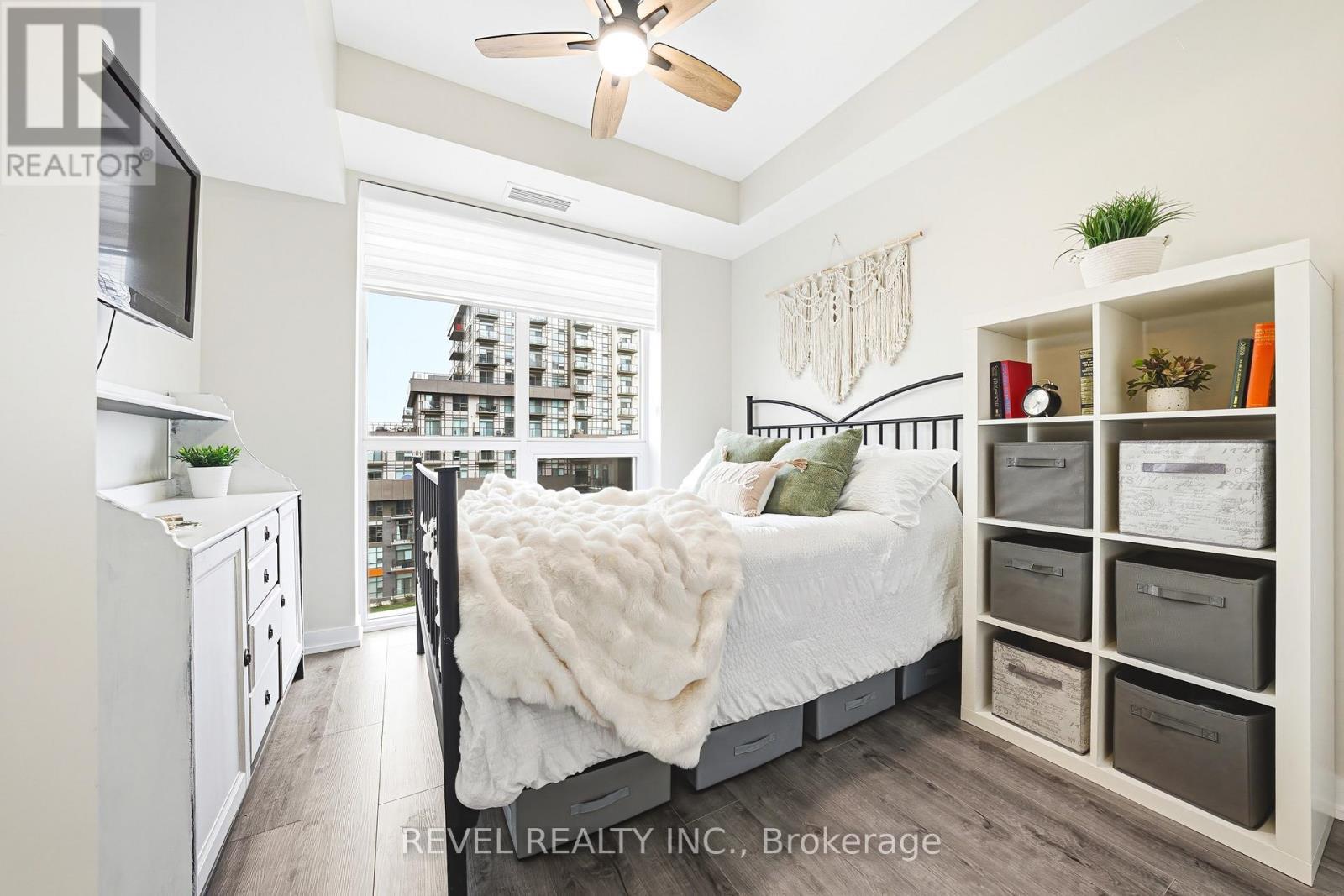 Main Bed - 613 - 470 Dundas Street E, Hamilton, ON - Indoor Photo Showing Bedroom