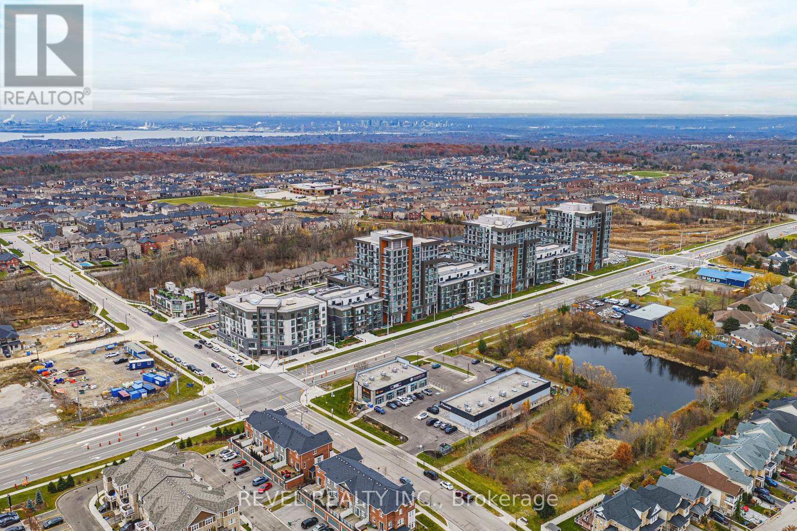 613 - 470 Dundas Street E, Hamilton, ON - Outdoor With View