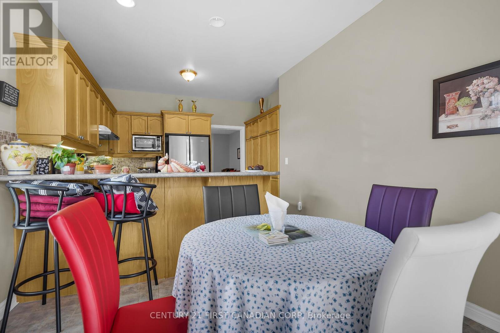 153 - 2025 Meadowgate Boulevard, London South (South U), ON - Indoor Photo Showing Dining Room